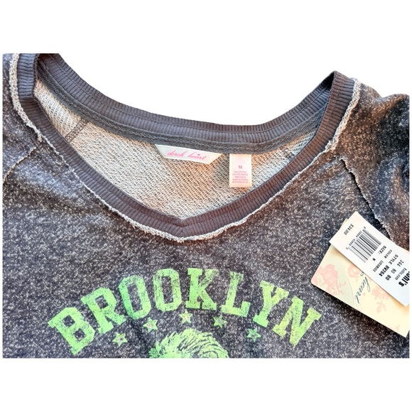 Derek Heart Brooklyn All Stars Cropped Tee NWT - Picture 5 of 8